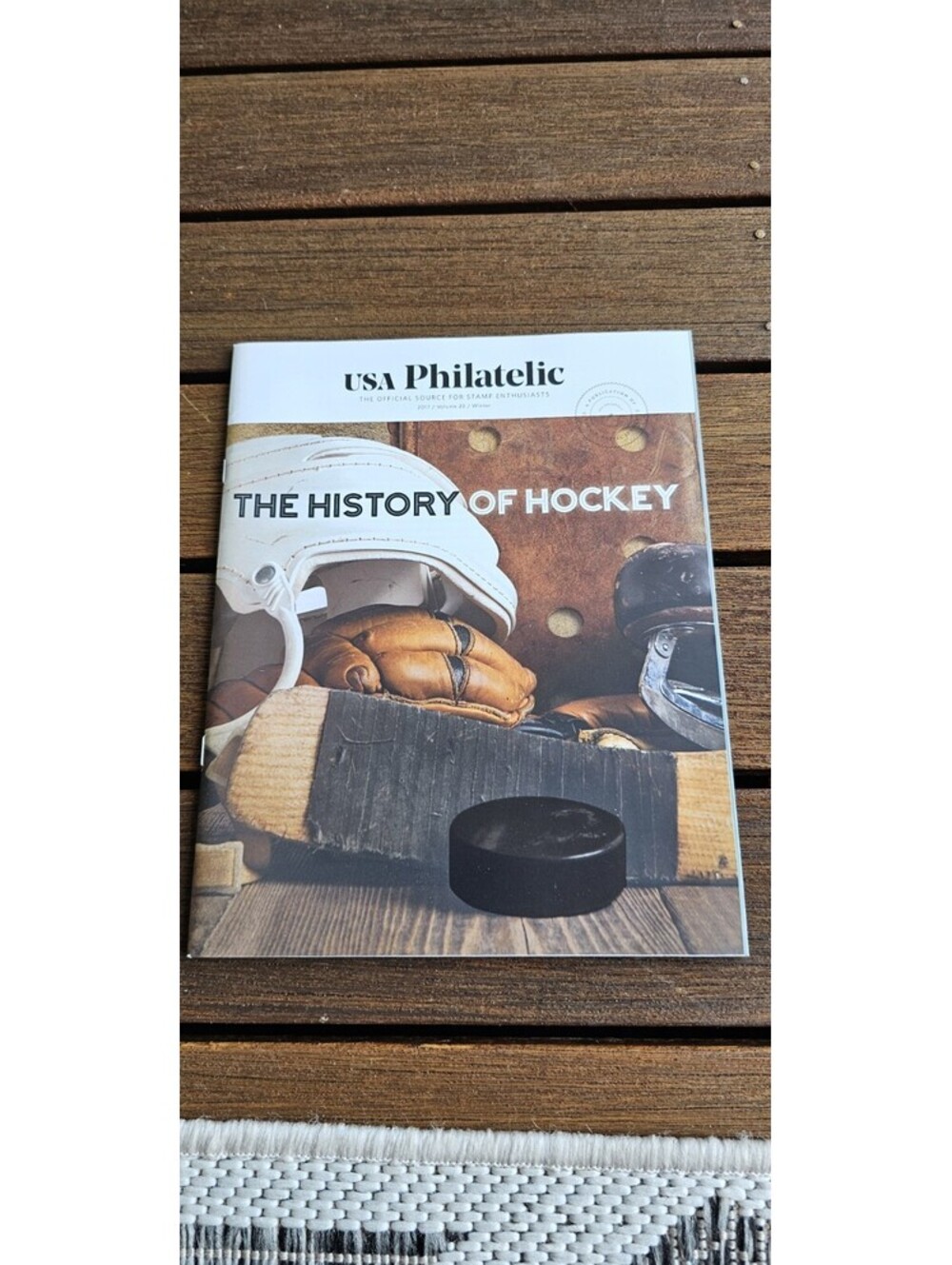 2017 USA PHILATELIC STAMP CATALOG VOL 22 WINTER Issue The History of Hockey
